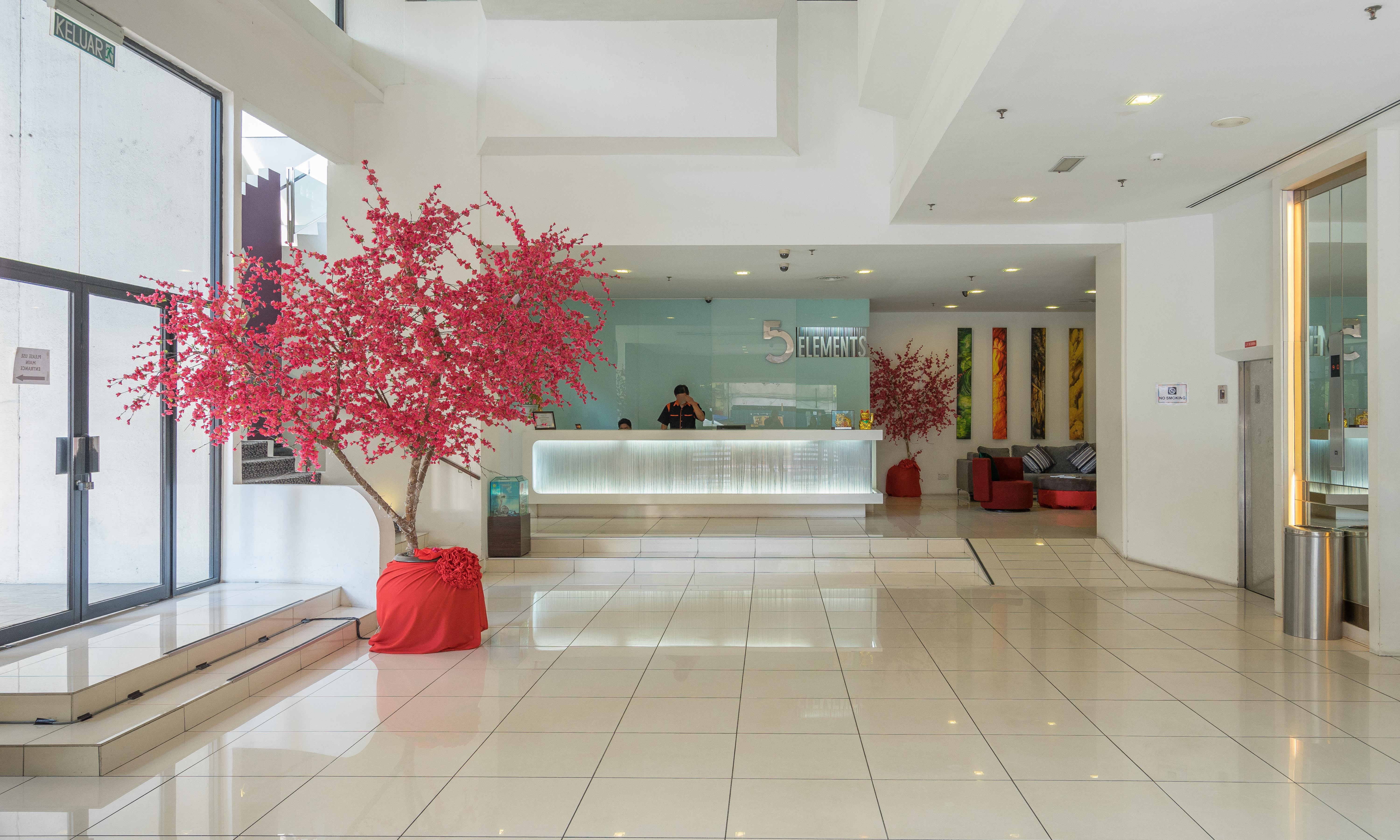 The 5 Elements Chinatown Hotel